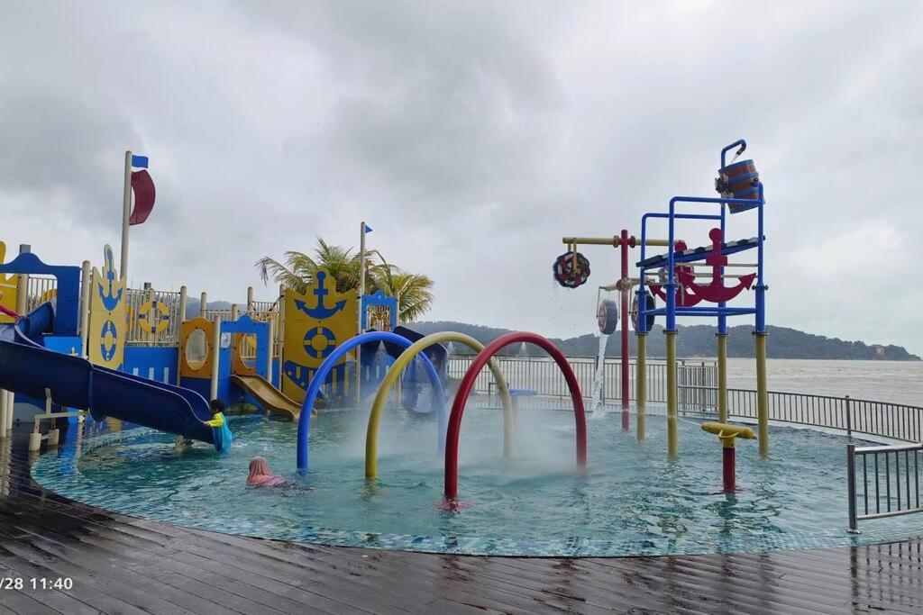 Love De Sea 4Pax 850Sf 2R2B Imperium Residence 关丹 外观 照片